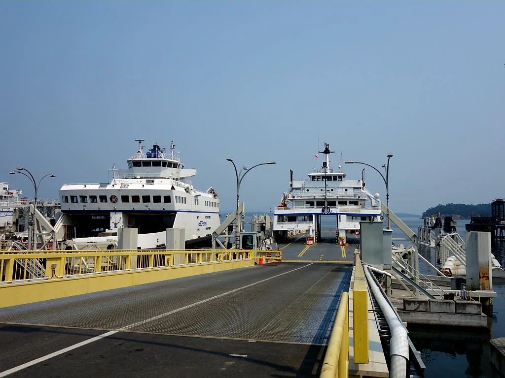 Fähre nach Saturna Island