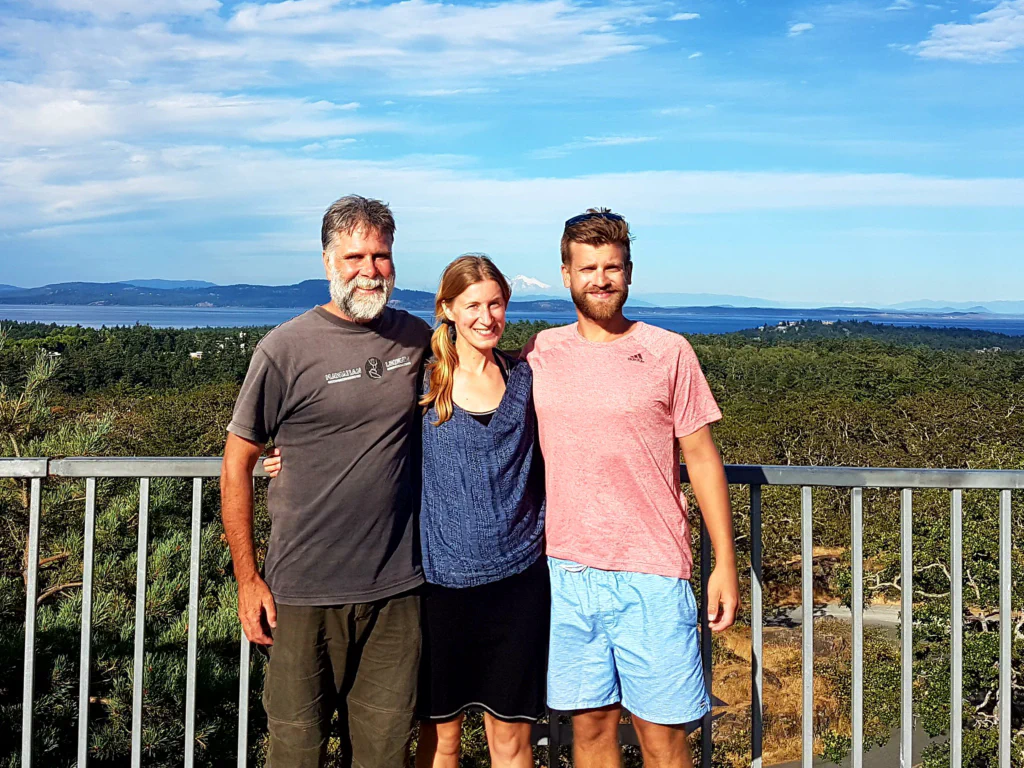 Abendliche Fahrt entlang der Kueste