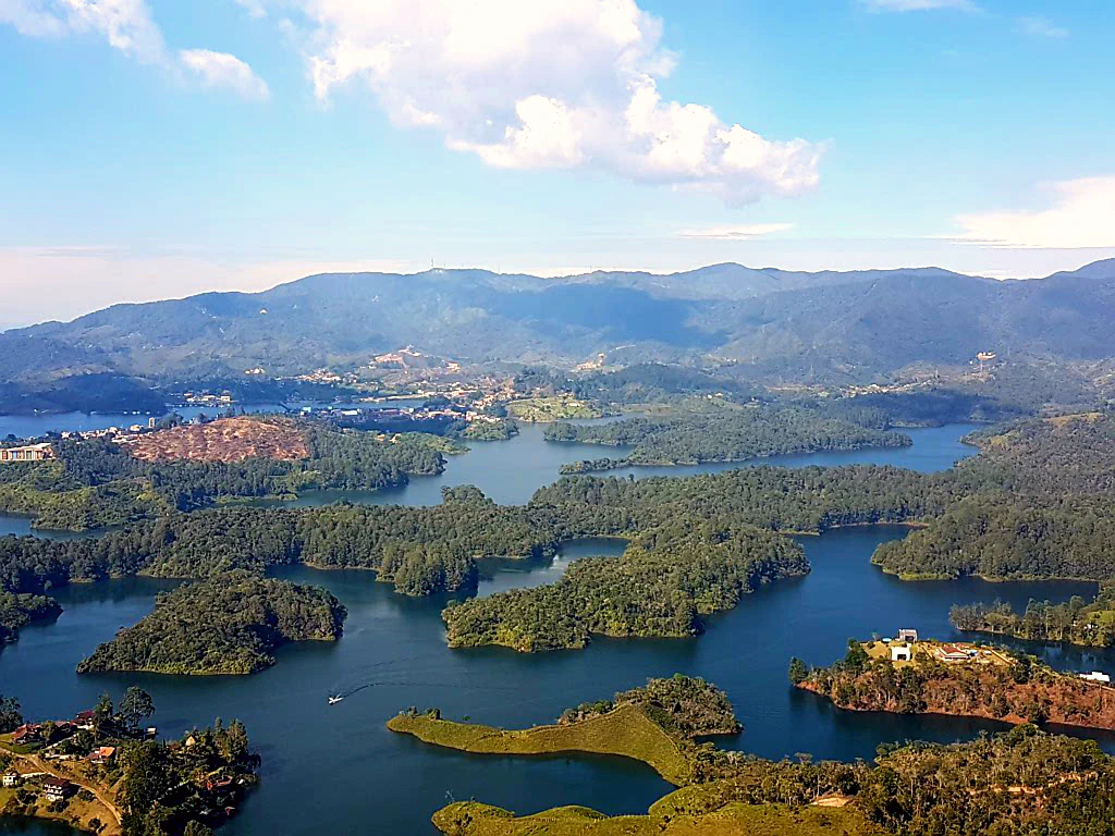 Stausee Embalse del Peñol