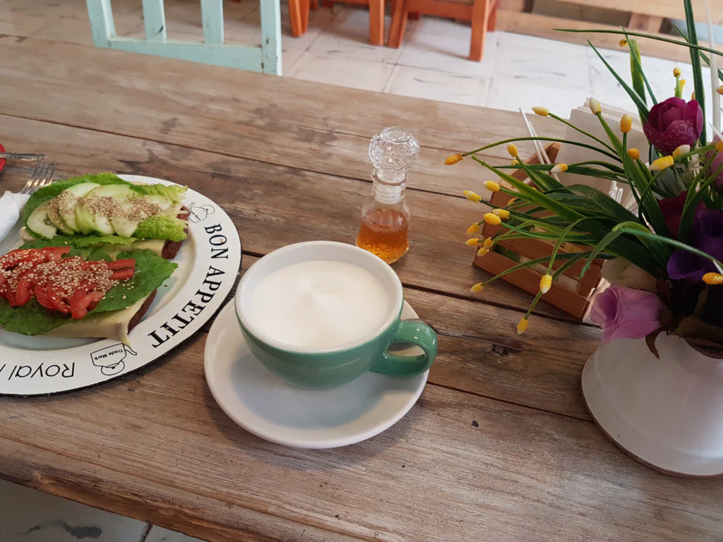 Frühstück vor der Besichtigung