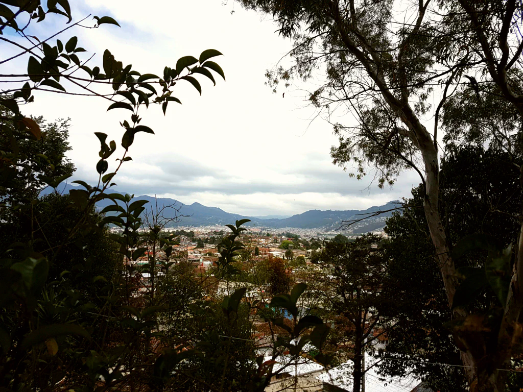 Blick von der Kirche Guadalupe auf San Cristóbal