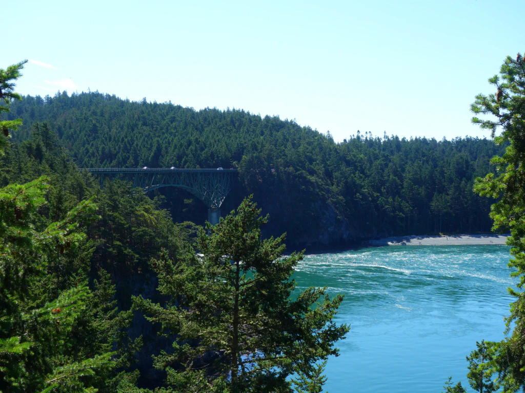 Deception Pass zwischen Fidalgo und Whidbey Island